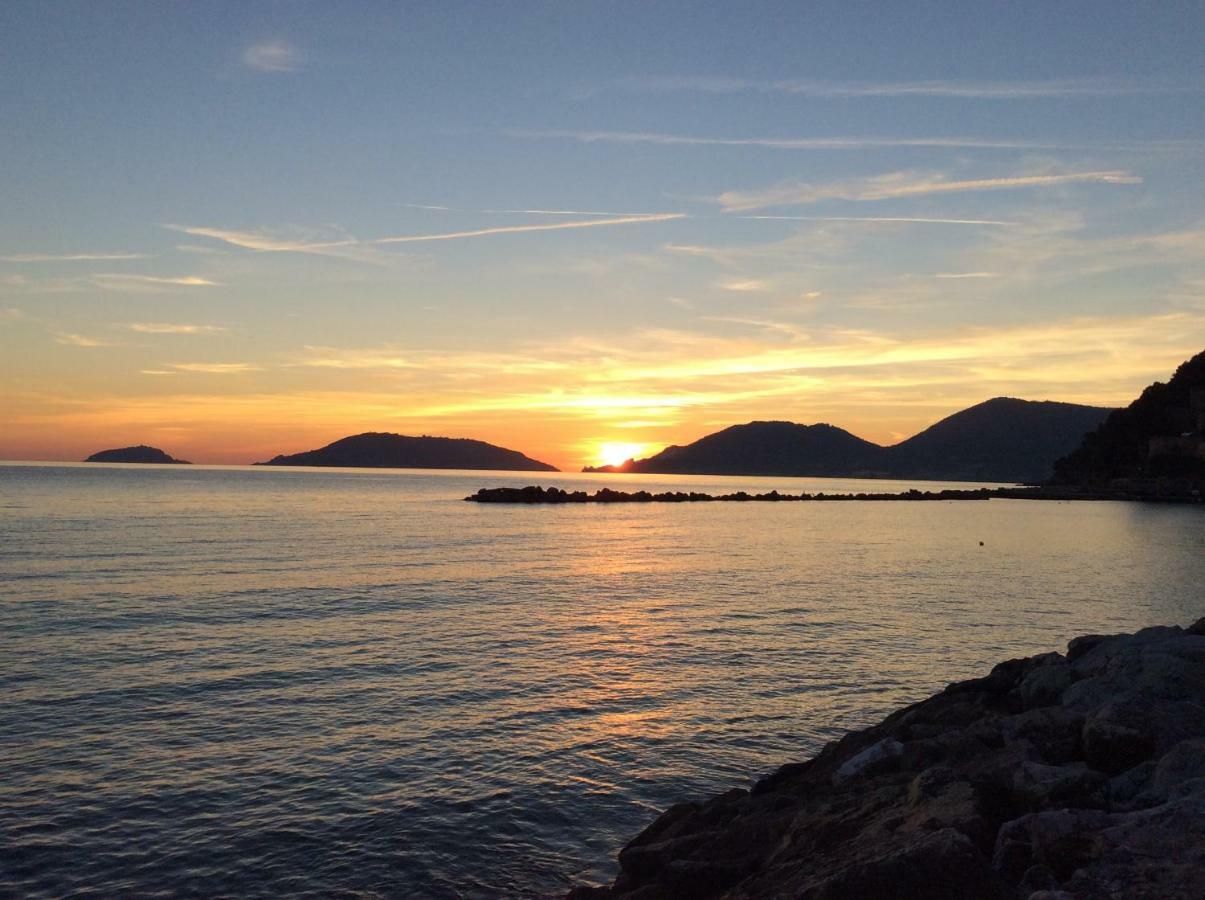 Cinqueterre Alla Chetichella Bed & Breakfast *